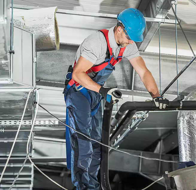 Why Homeowners & Businesses Trust Us in Quincy, IL?